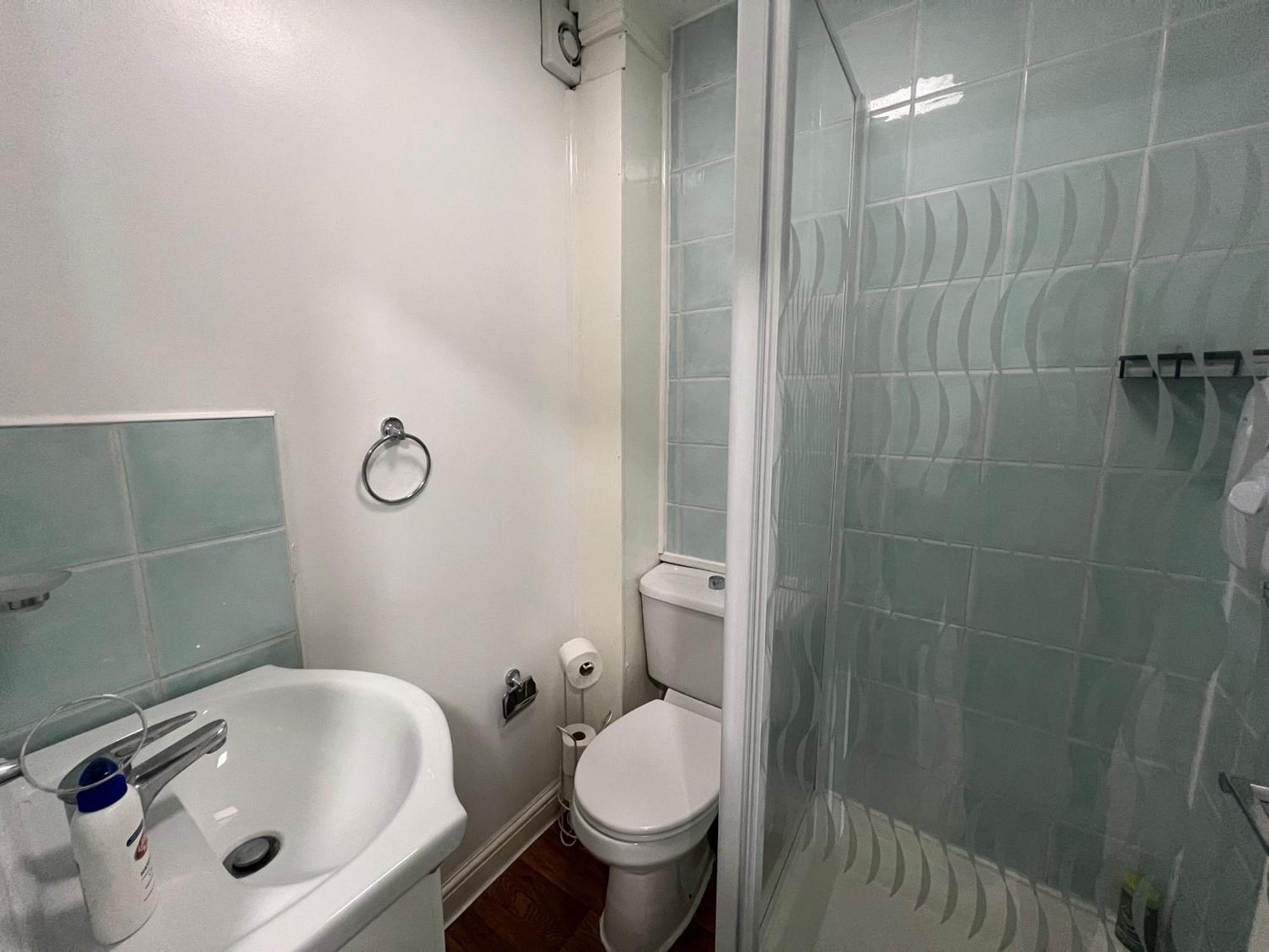 Comfy 2 Bedroom Apartments - Finchley Road, לונדון מראה חיצוני תמונה